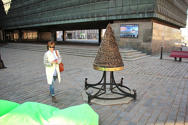 022-Первая Новогодняя елка